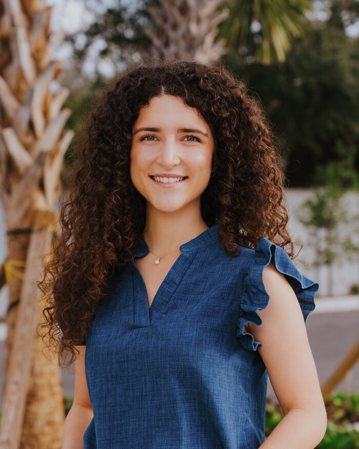 Dr. Sofia Alonso-Buck, D.C.